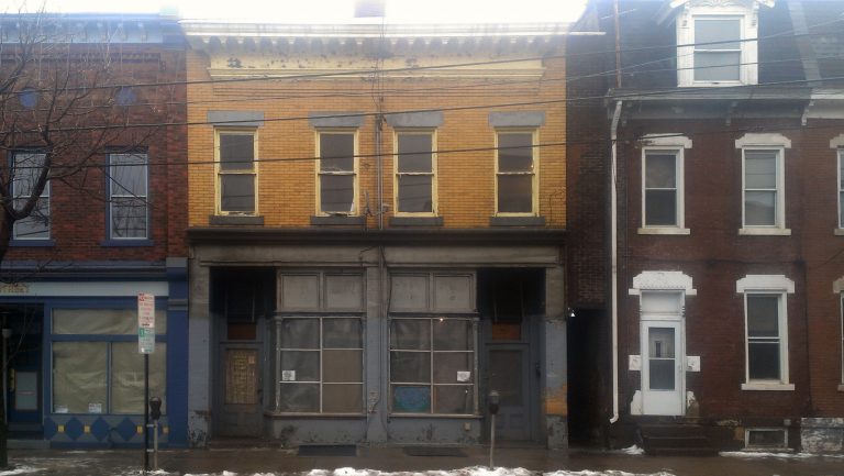 StorefrontLville-Before_1_edit